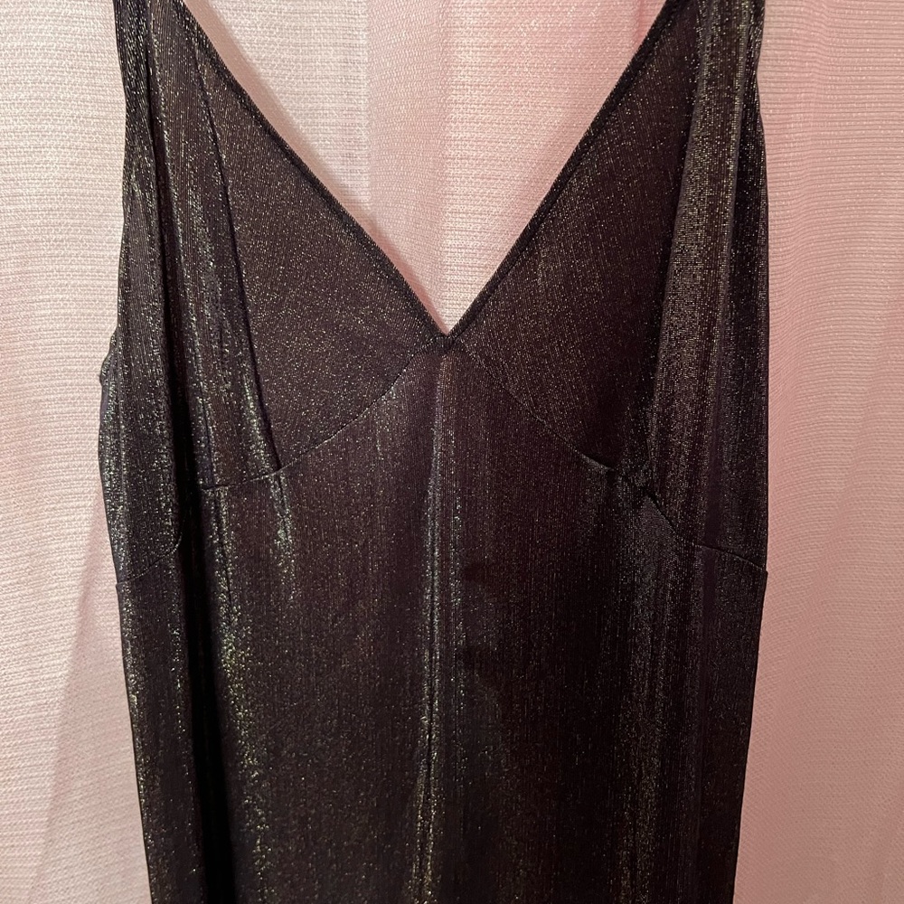 👗 - Picture 3 of 11